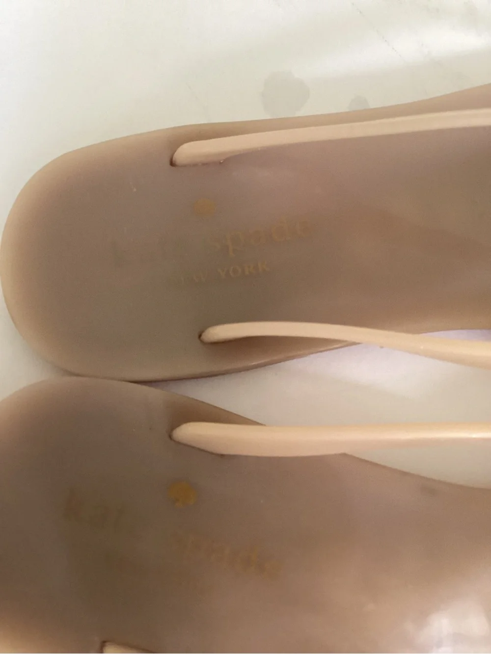 Kate Spade Jelly Bow Sandals Nude Rhinestone Studded Flip Flops Size 6
